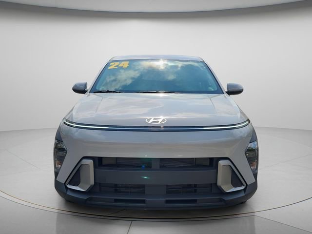 Certified 2024 Hyundai Kona SE image 4