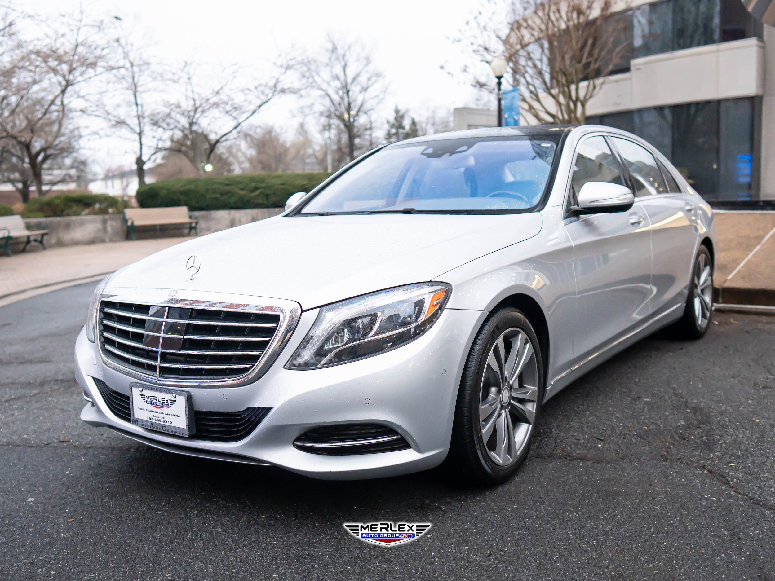 Used 2016 Mercedes-Benz S 550 4MATIC Sedan image 3