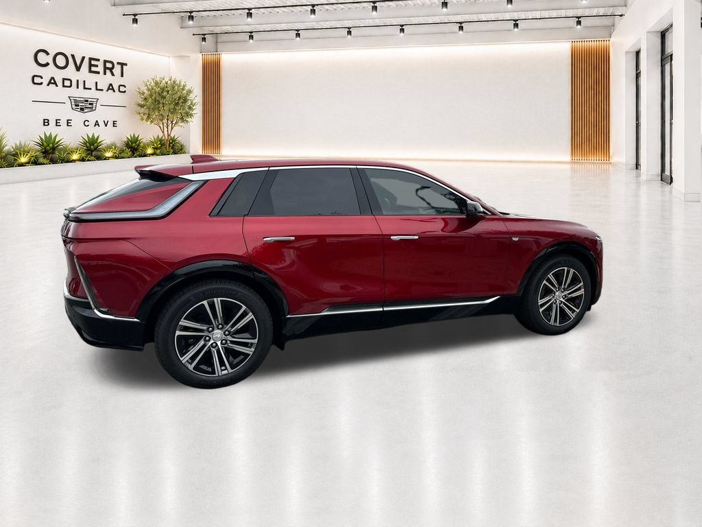 New 2026 Cadillac Lyriq Luxury RWD image 12
