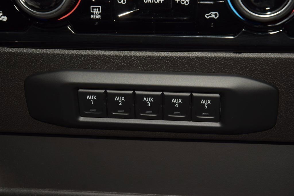 New 2026 Chevrolet Silverado 3500 High Country w/ High Country Premium Package AWD/4WD image 36