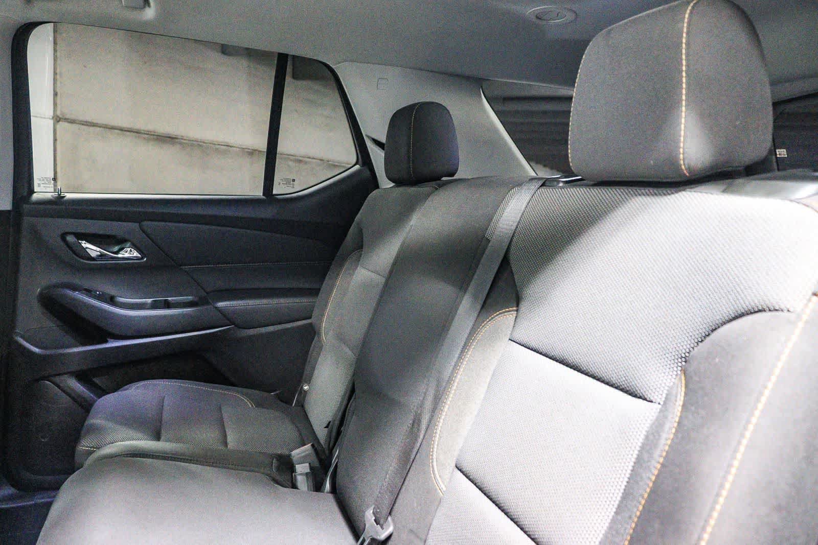 Used 2020 Chevrolet Traverse LS FWD image 19