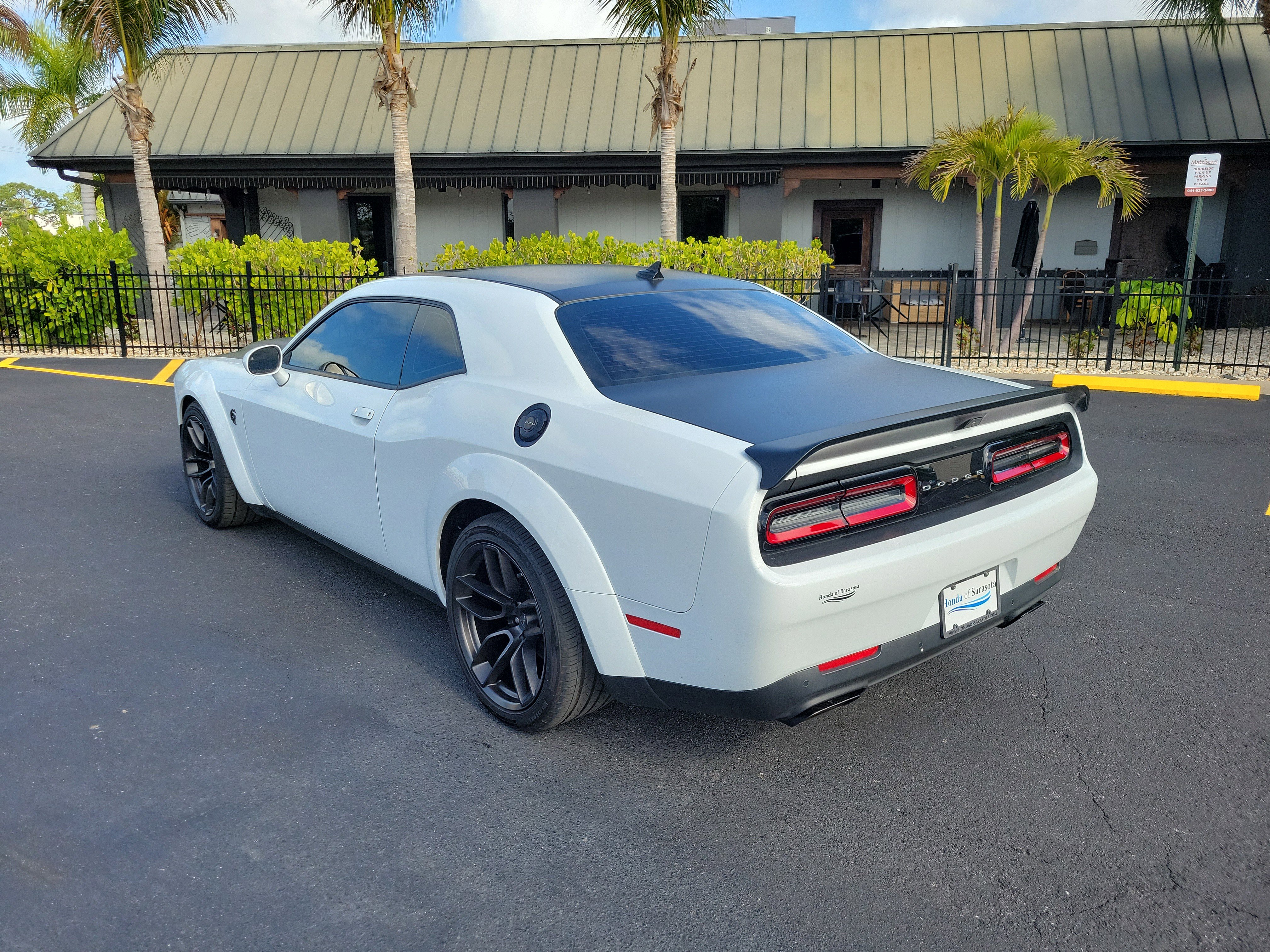Used 2023 Dodge Challenger SRT Hellcat RWD image 8