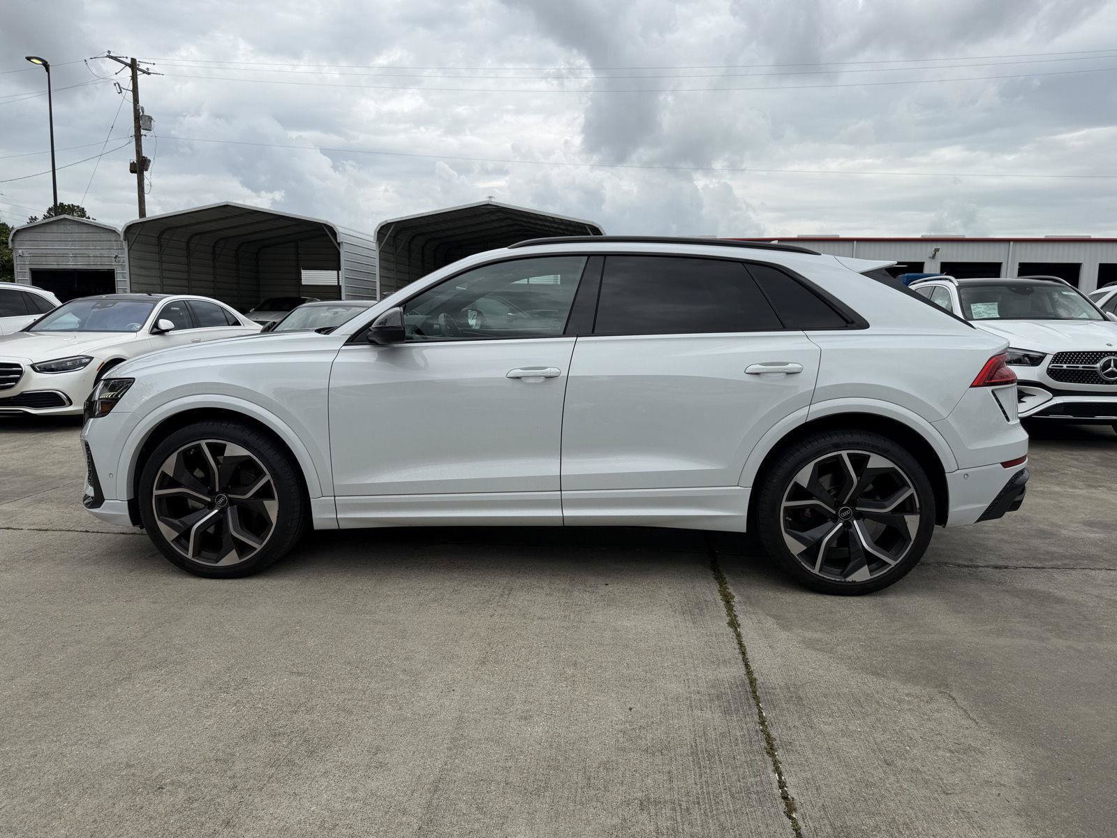 Used 2023 Audi RS Q8 AWD/4WD image 15