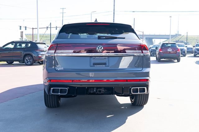New 2026 Volkswagen Atlas Cross Sport SEL Premium R-Line image 5
