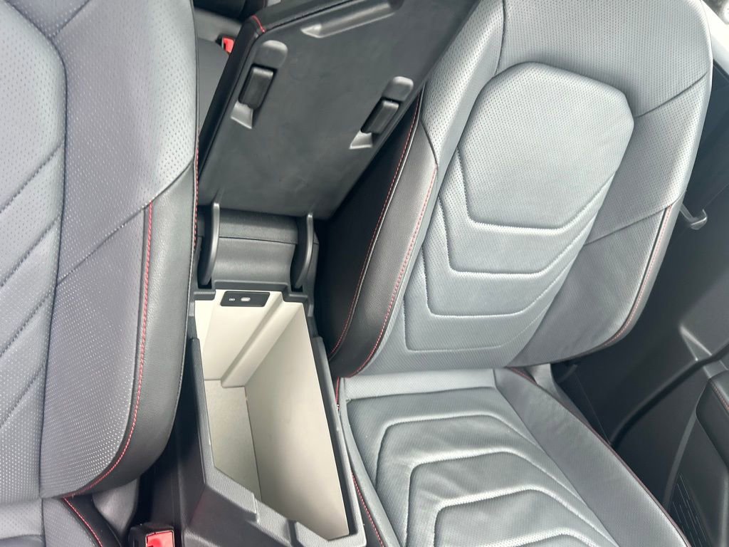 Certified 2025 Volkswagen Jetta GLI Autobahn w/ GLI Black Package image 41