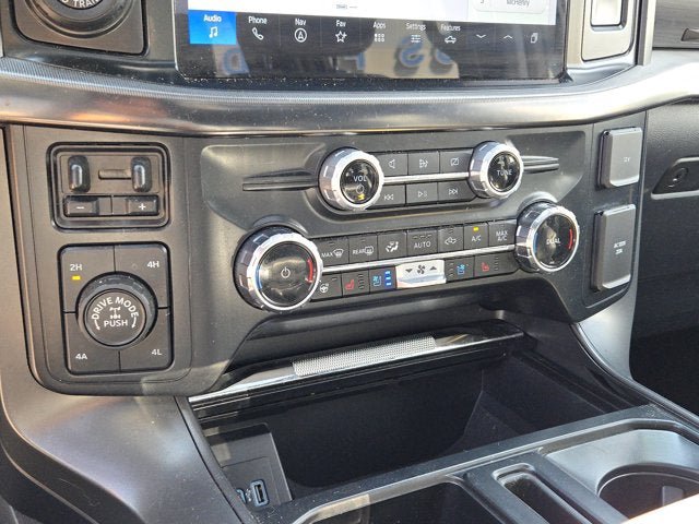 Used 2024 Ford F150 Lariat w/ Bed Utility Package AWD/4WD image 28