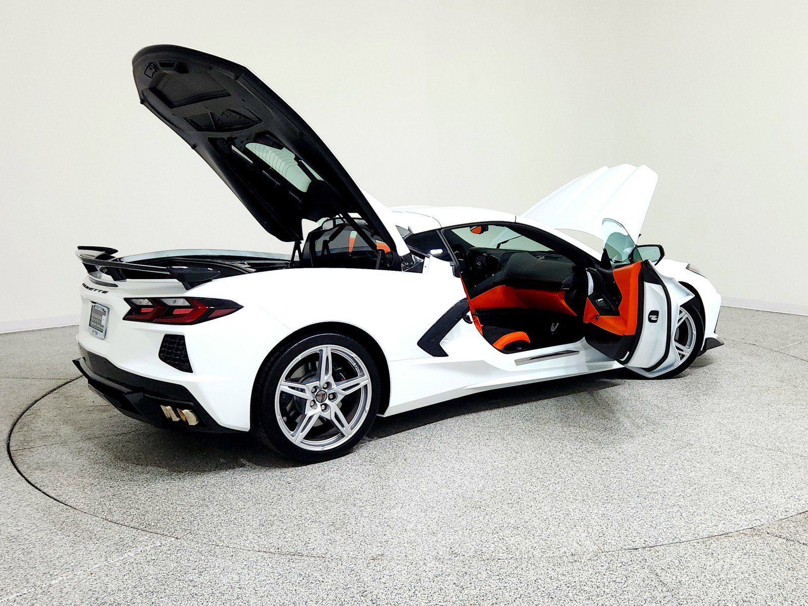 Used 2025 Chevrolet Corvette Stingray Premium Cpe w/ Z51 Performance Package image 15