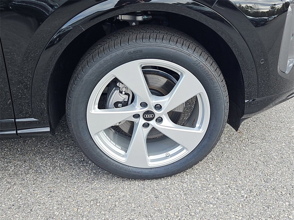 New 2025 Audi Q5 Premium Plus image 3
