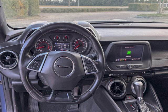 Used 2021 Chevrolet Camaro LT w/ RS Package image 13