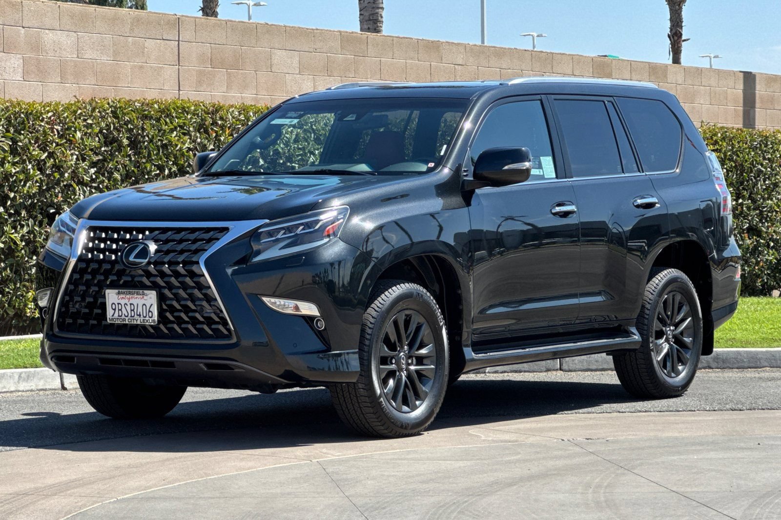 Certified 2022 Lexus GX 460 Premium w/ Premium Package AWD/4WD image 8