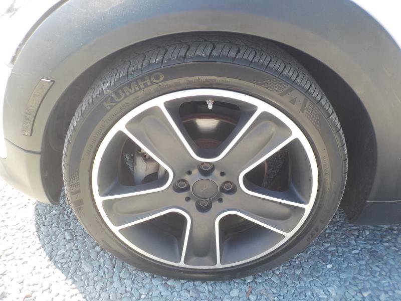 Used 2015 MINI Cooper Roadster w/ Mini Connected Package image 27