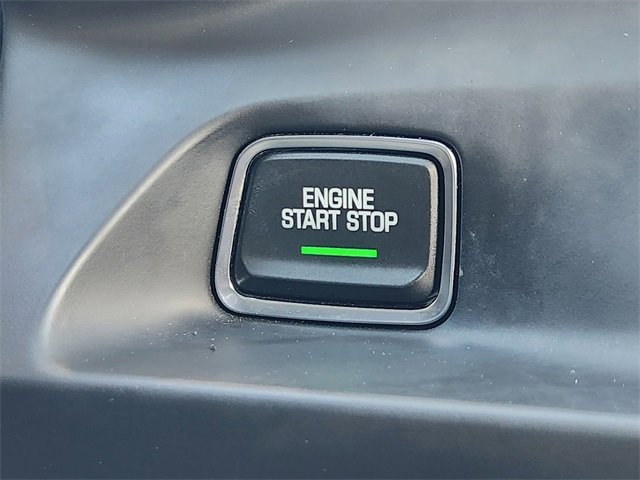 Used 2020 Chevrolet Camaro LT image 27