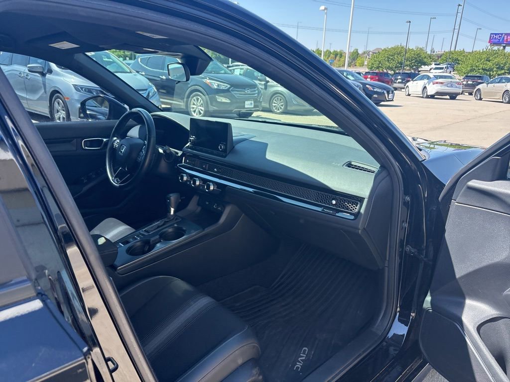Used 2022 Honda Civic Sport image 23