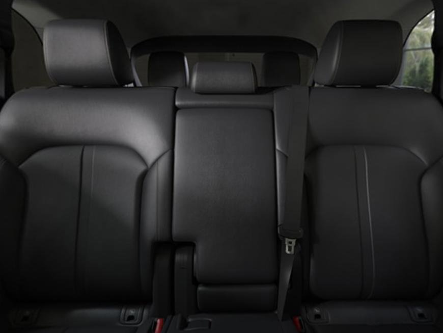 New 2026 MAZDA CX-90 Plug-In Hybrid w/ Preferred image 10