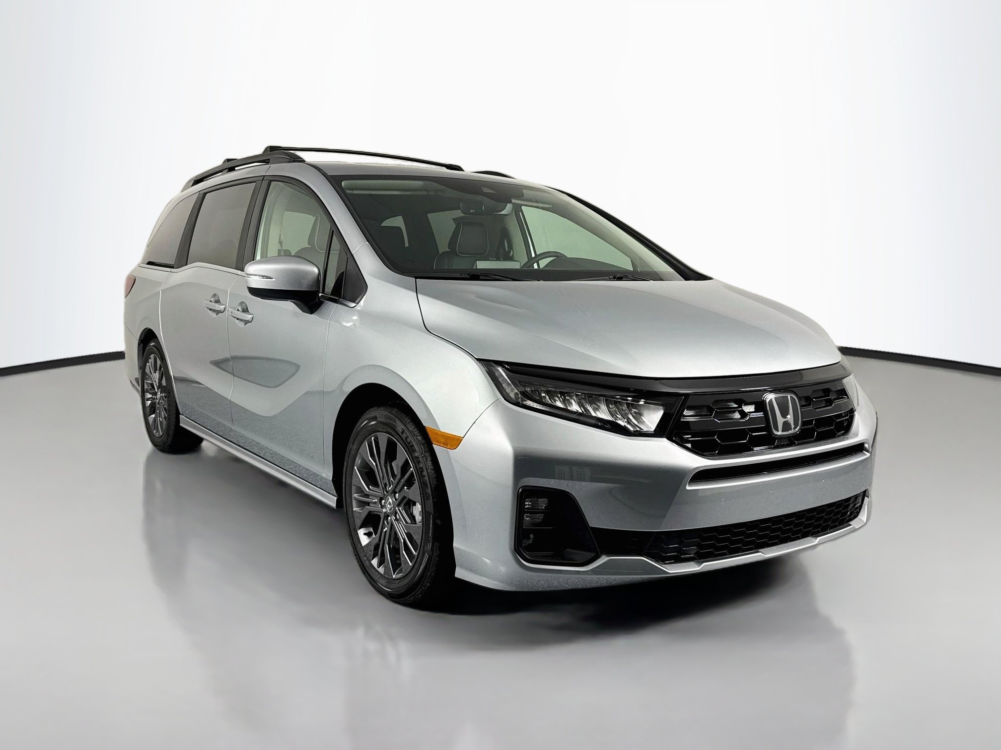 New 2027 Honda Odyssey Touring image 3