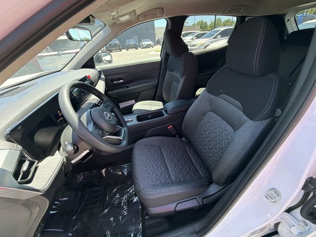 New 2026 Nissan Kicks SV w/ Cold Weather Package AWD/4WD image 11