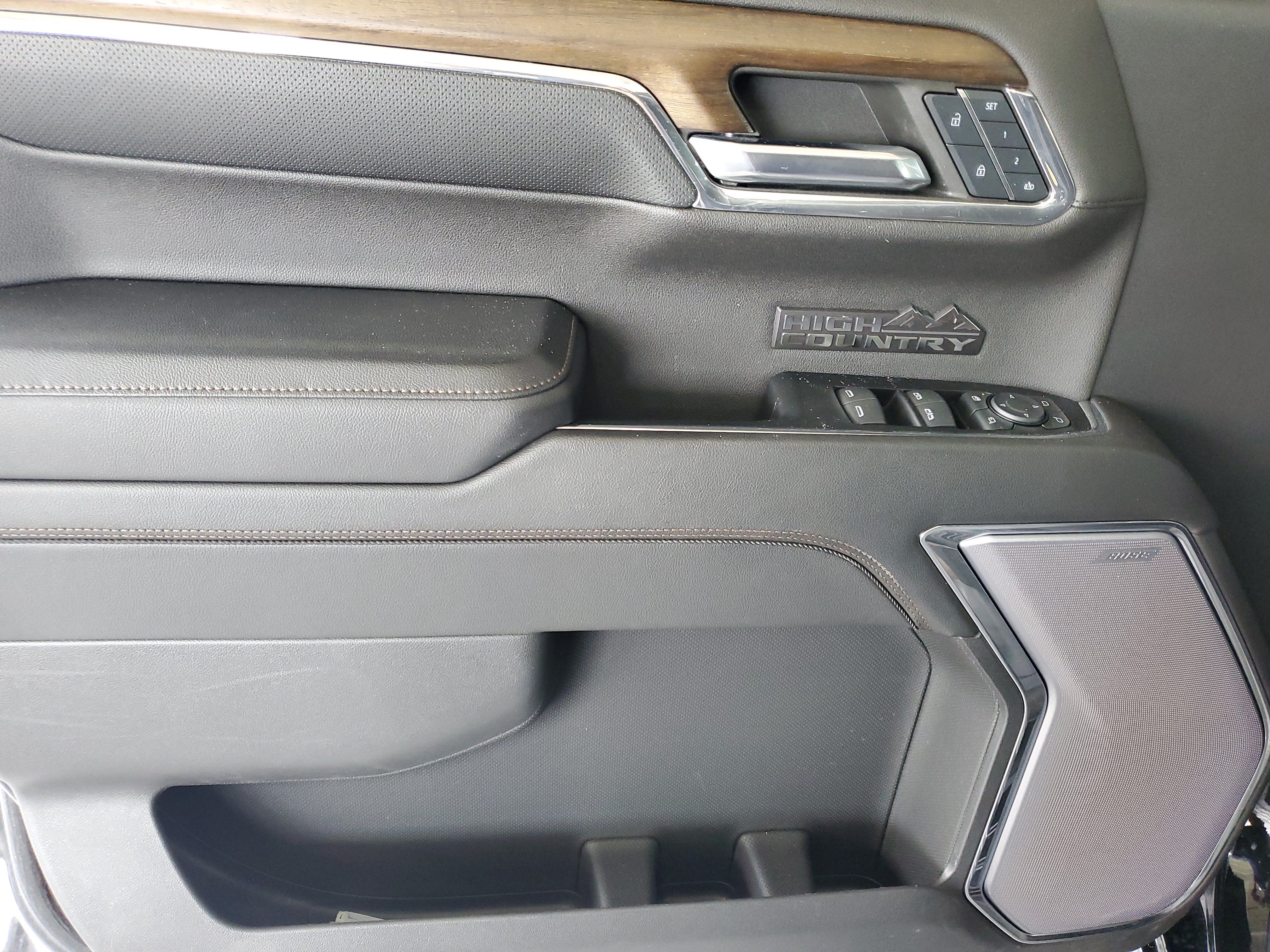 Used 2024 Chevrolet Silverado 1500 High Country AWD/4WD image 15