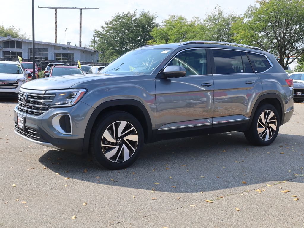 Used 2025 Volkswagen Atlas SEL image 5