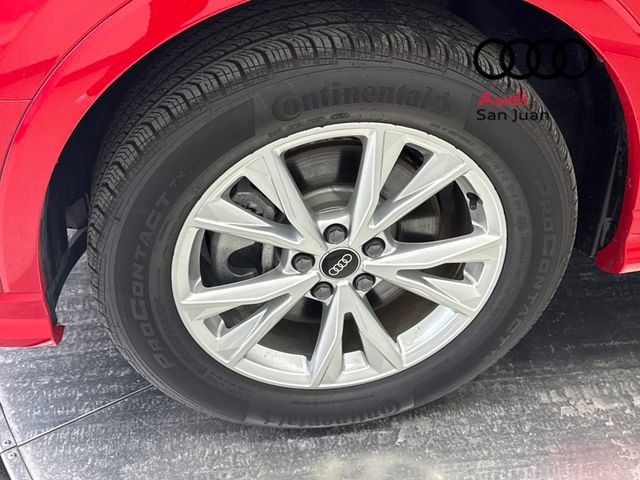 Certified 2025 Audi Q3 2.0T Premium w/ Convenience Package image 5