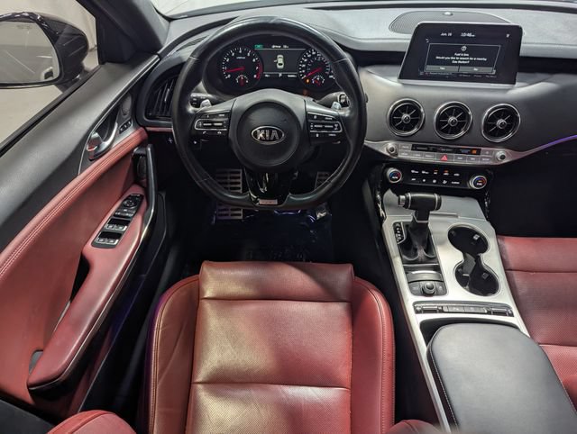 Used 2021 Kia Stinger GT1 RWD image 7