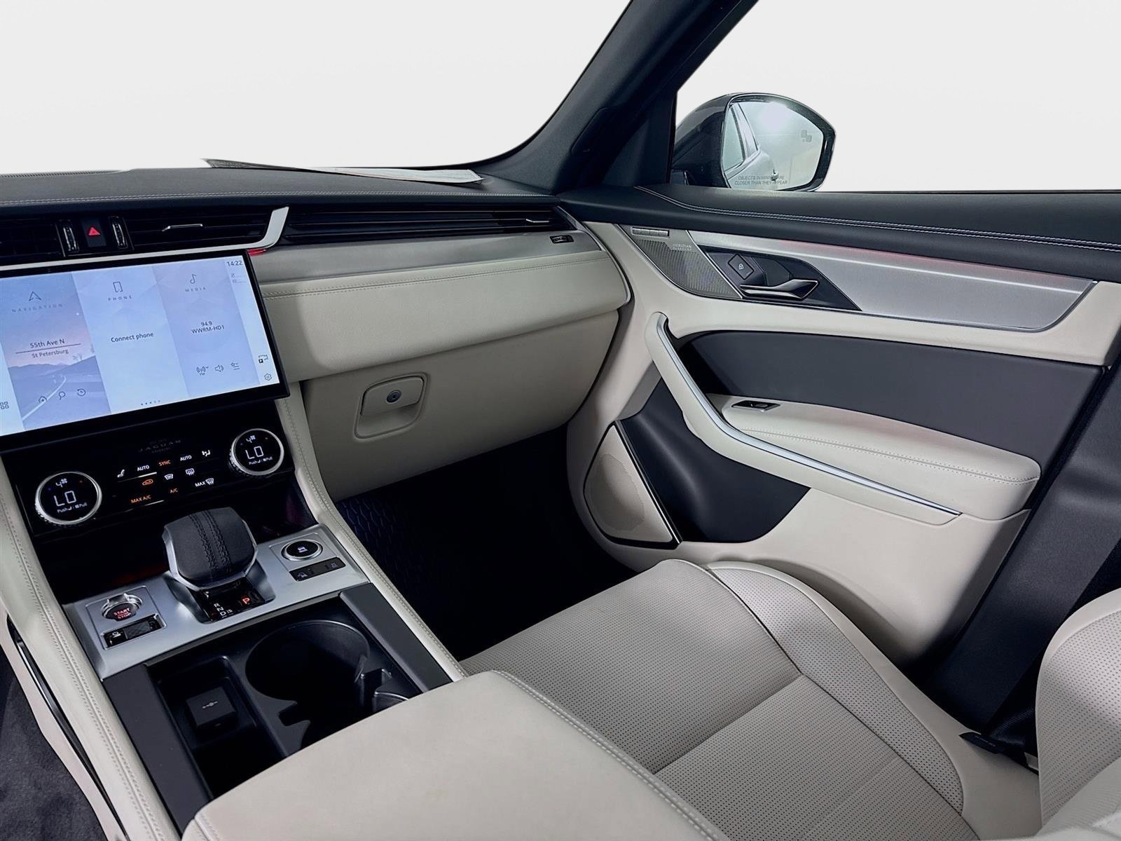 New 2026 Jaguar F-PACE R-Dynamic S AWD/4WD image 26