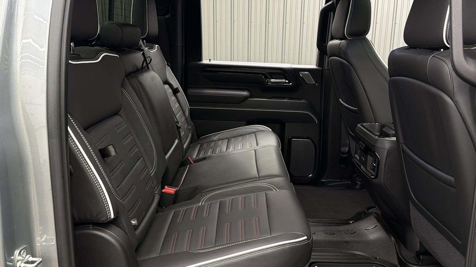 Used 2026 GMC Sierra 2500 AT4X AWD/4WD image 42