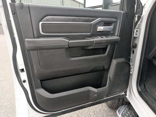 Used 2024 RAM 2500 Big Horn AWD/4WD image 24