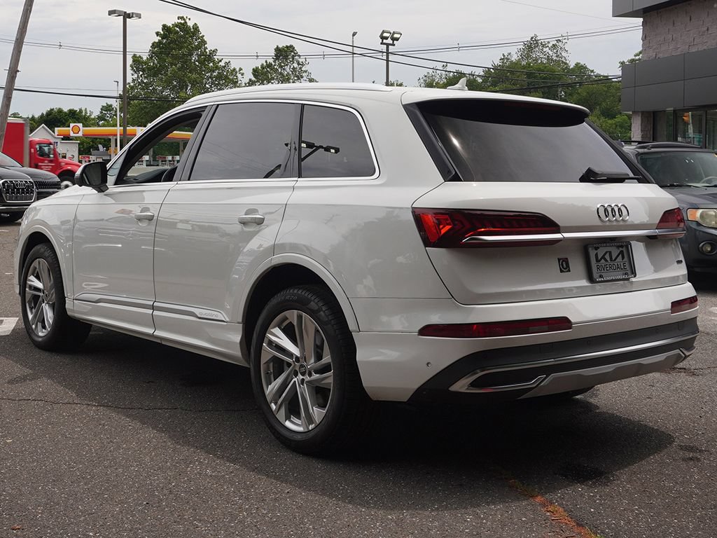 Used 2023 Audi Q7 3.0T Premium Plus AWD/4WD image 11