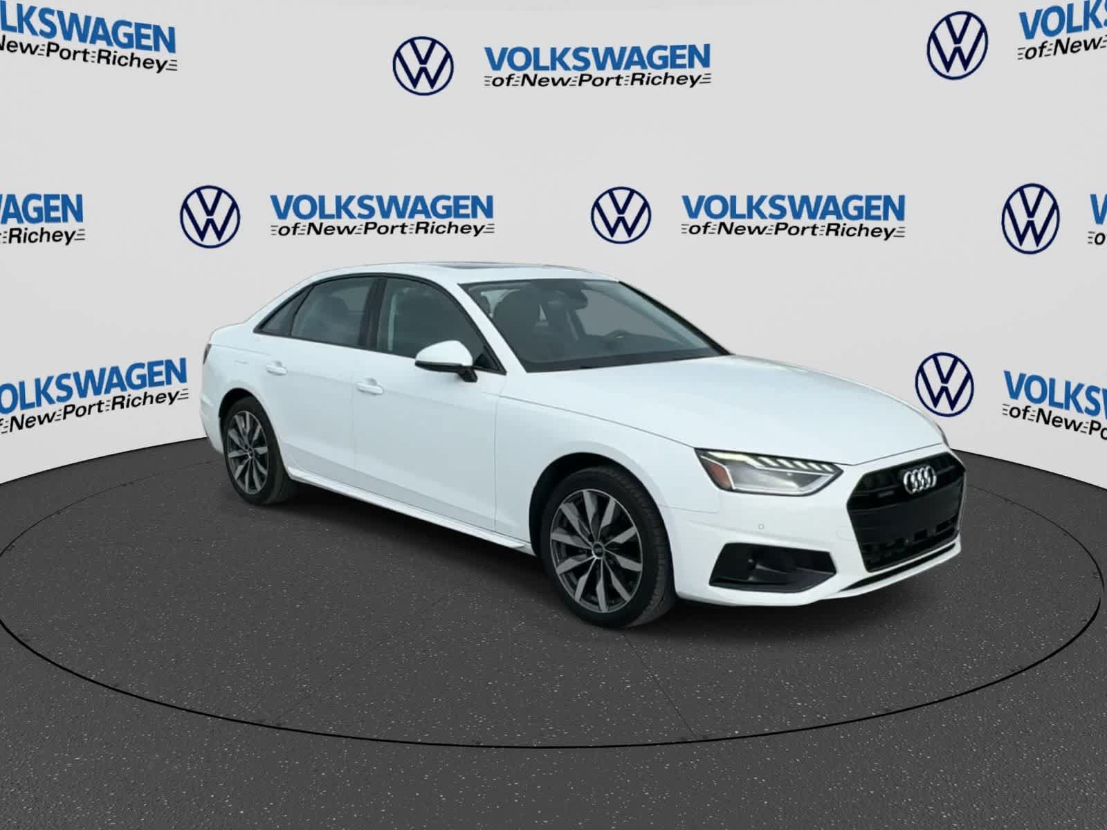 Used 2023 Audi A4 2.0T Premium Plus AWD/4WD image 2