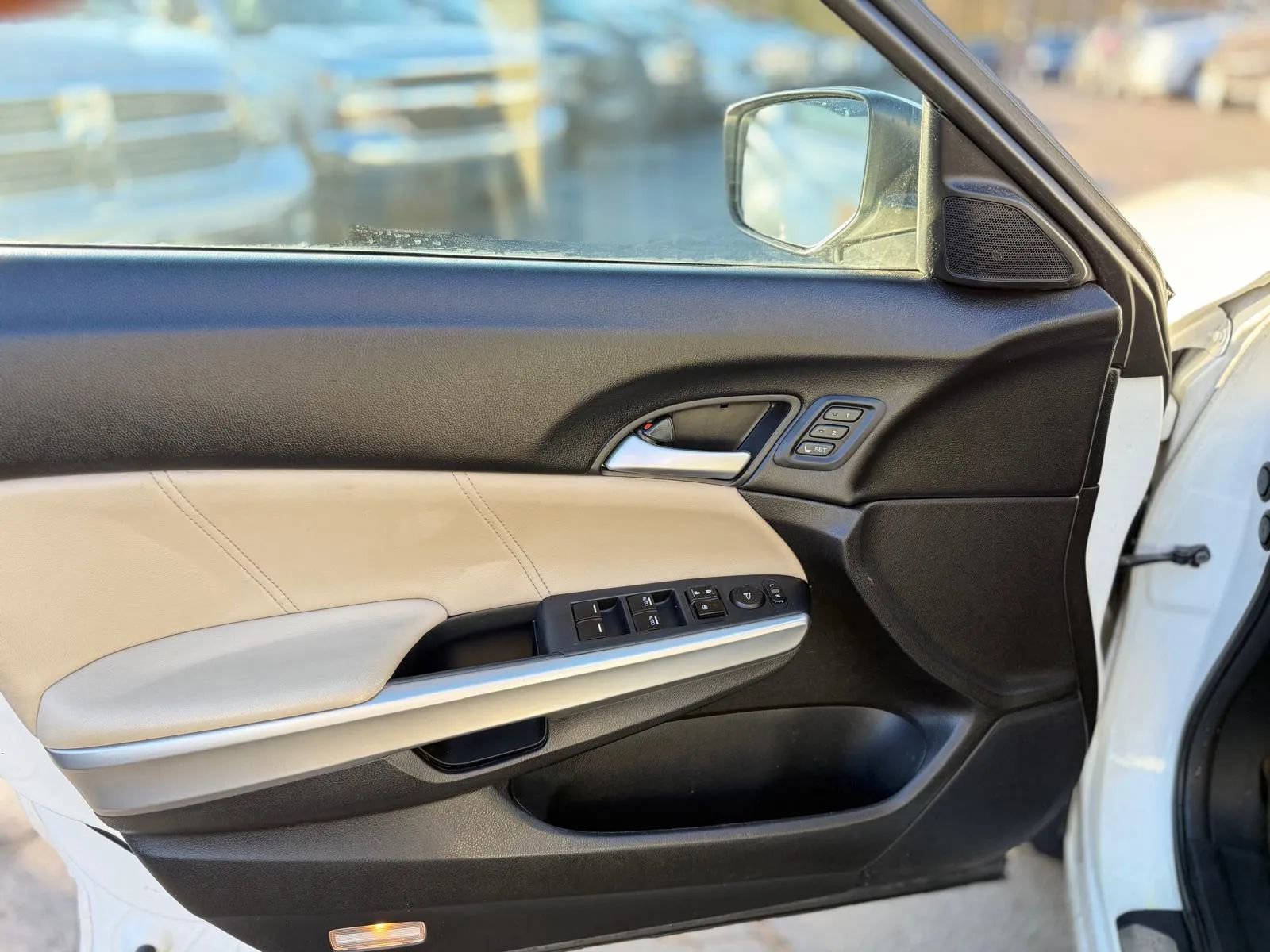 Used 2014 Honda Crosstour EX-L image 22