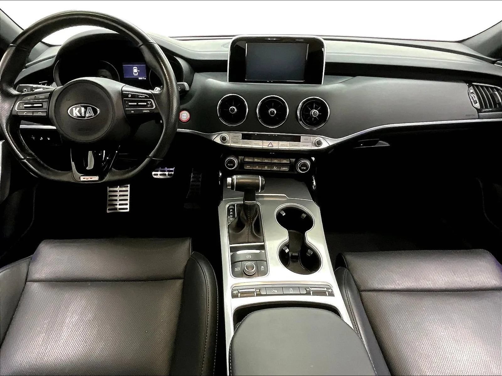 Used 2019 Kia Stinger GT RWD image 2