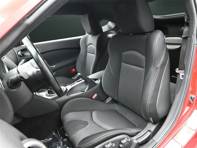 Used 2020 Nissan 370Z w/ Sport Package image 12