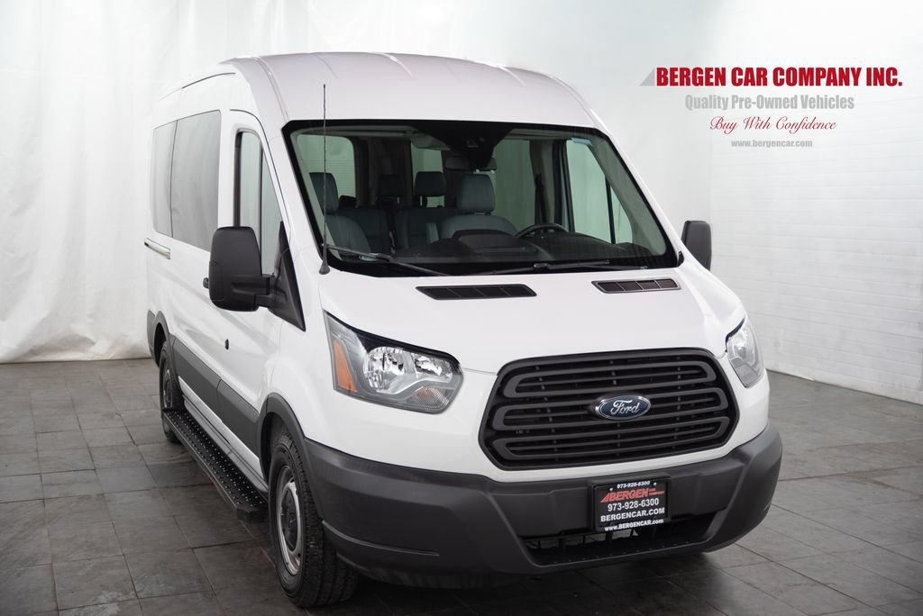 Used 2018 Ford Transit 150 XL RWD image 1