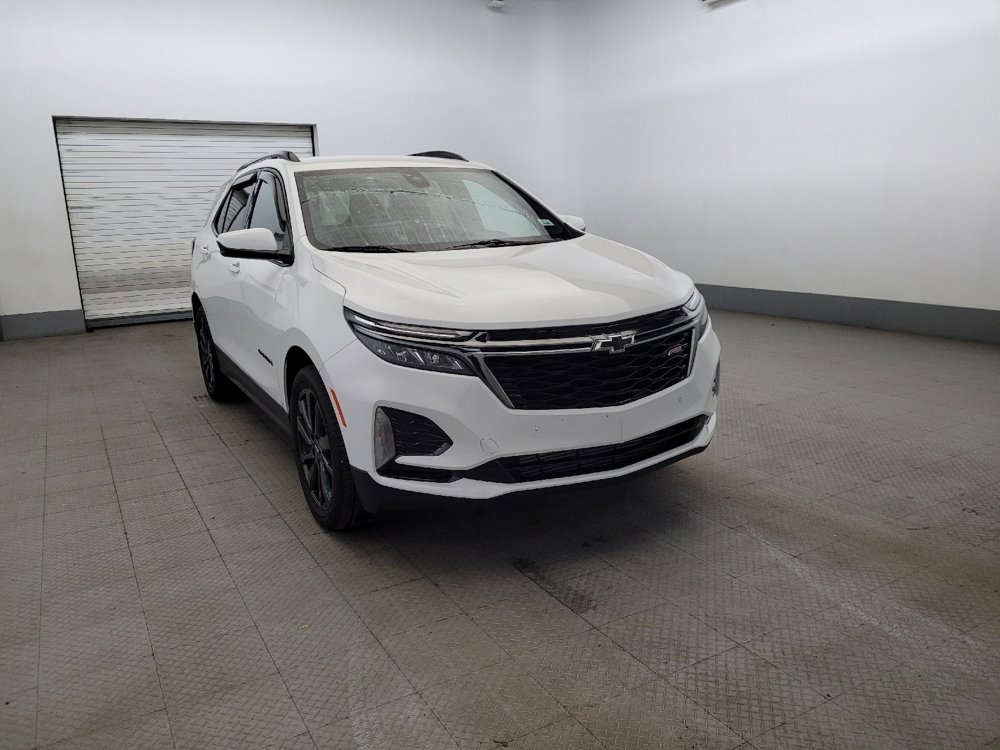 Used 2023 Chevrolet Equinox RS w/ LPO, Floor Liner Package FWD image 14