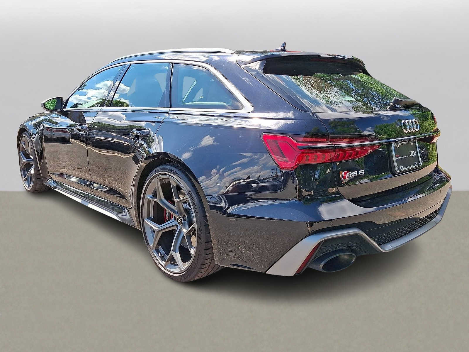Certified 2024 Audi RS 6 performance AWD/4WD image 28