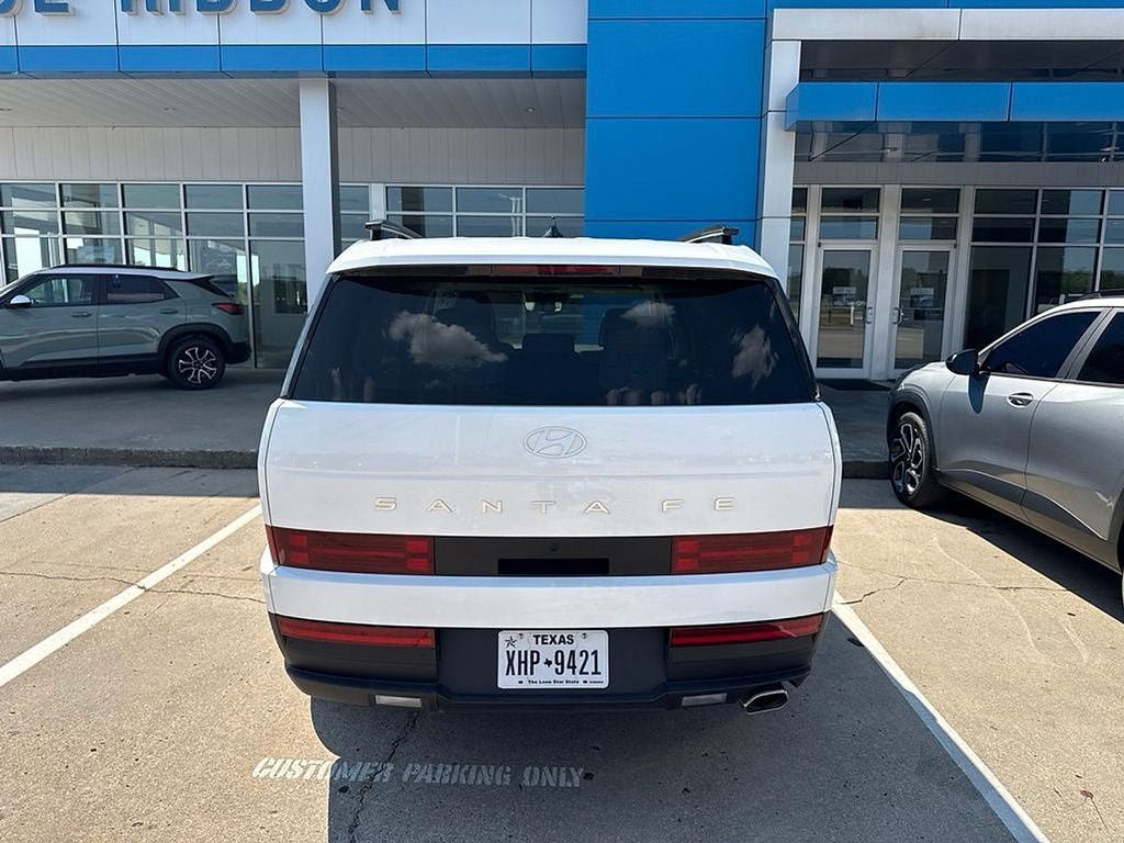 Used 2026 Hyundai Santa Fe SEL FWD image 3