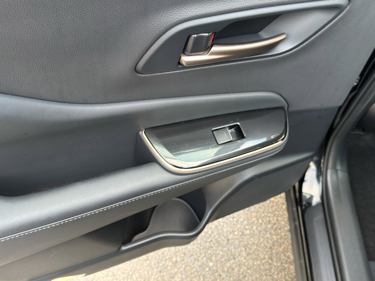 Used 2024 Toyota Crown XLE image 48