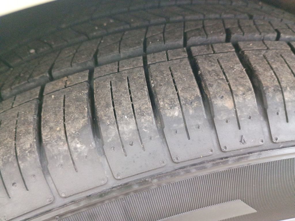 Used 2013 Chevrolet Malibu Eco w/ Power Convenience Package image 23