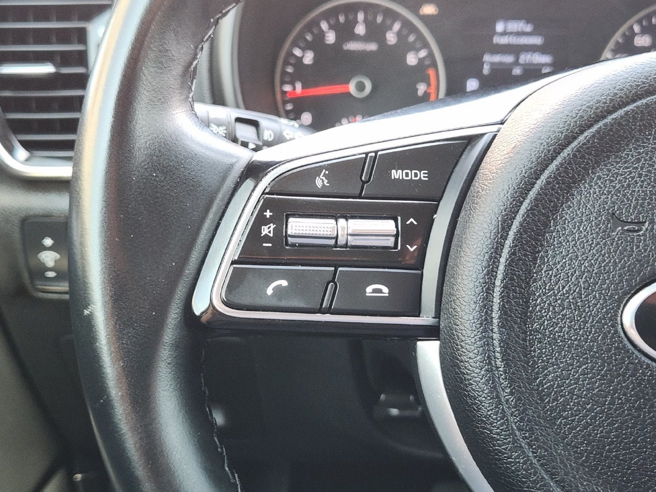 Used 2021 Kia Sportage EX FWD image 26
