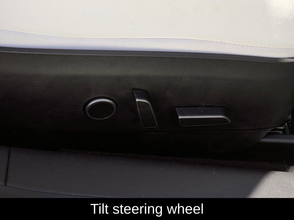 Used 2021 Tesla Model 3 Standard Range Plus image 29