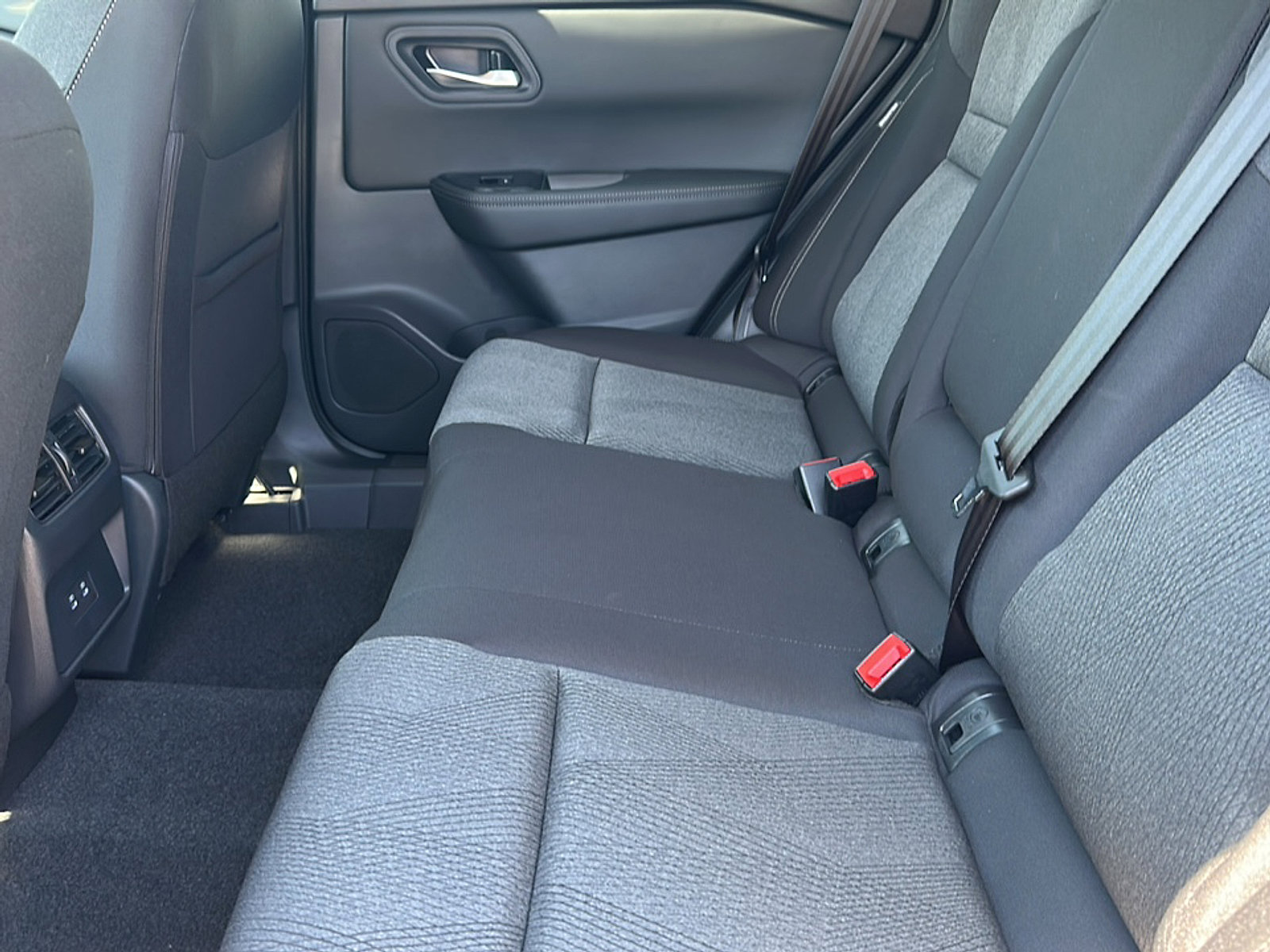 New 2026 Nissan Rogue SV image 15