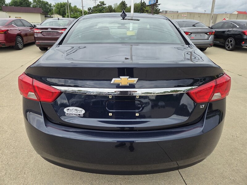 Used 2019 Chevrolet Impala LT FWD image 4
