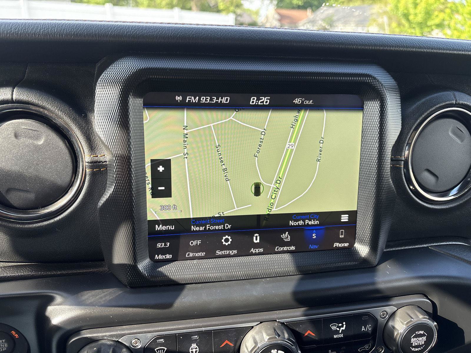 Used 2023 Jeep Wrangler Unlimited Sahara AWD/4WD image 21