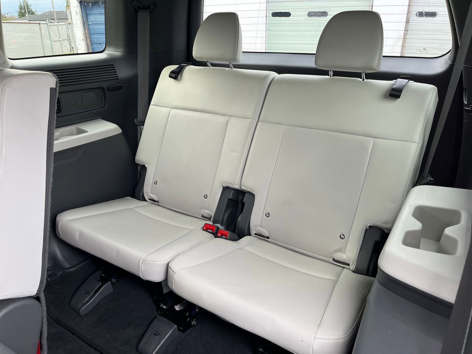 Used 2025 Hyundai Santa Fe SEL image 32