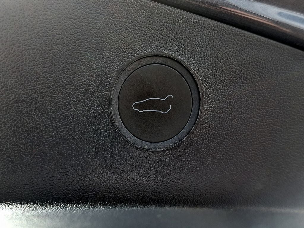 Used 2023 Tesla Model 3 Standard Range RWD image 27