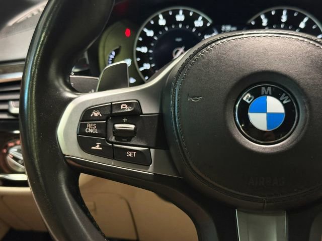 Used 2018 BMW M550i xDrive AWD/4WD image 18