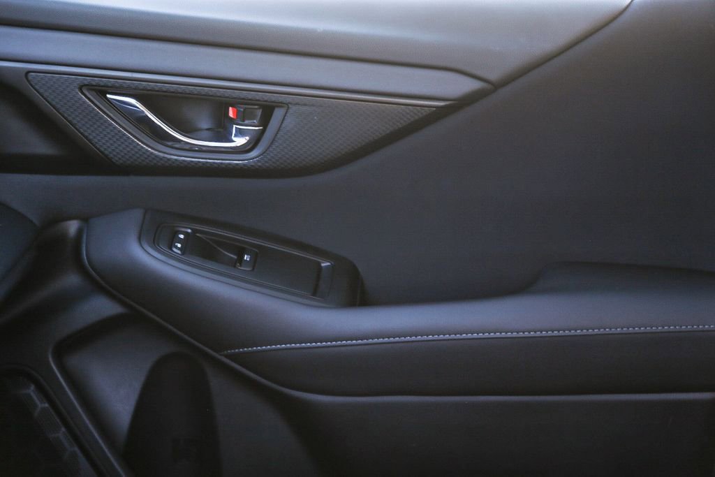 Used 2025 Subaru Outback Premium image 21