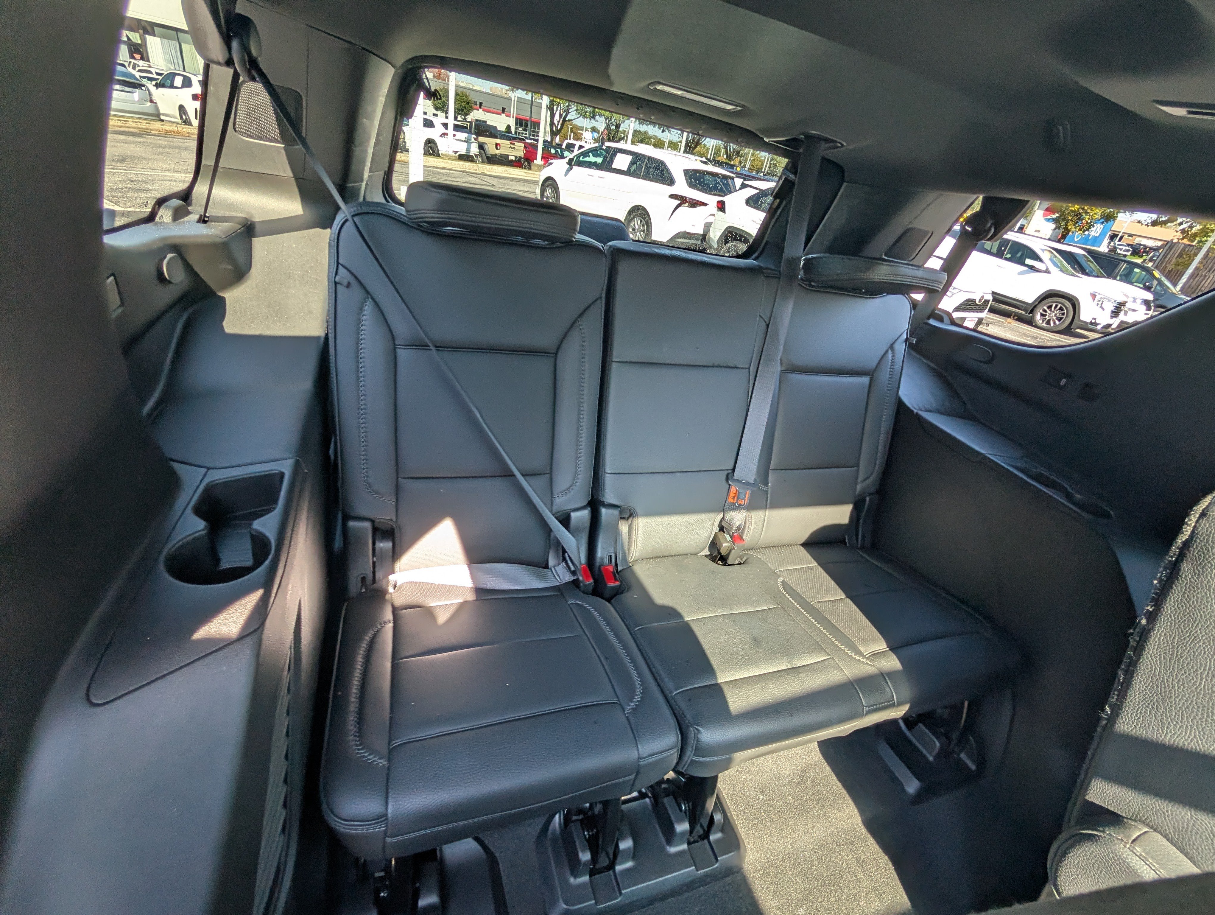 Used 2023 GMC Yukon Denali w/ Denali Reserve Package AWD/4WD image 15