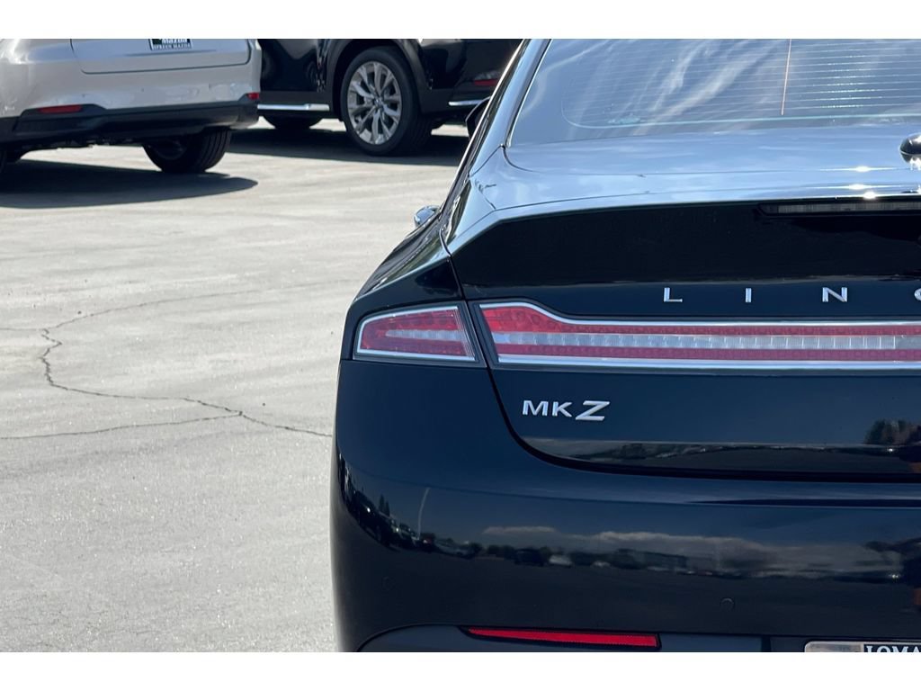 Used 2018 Lincoln MKZ Reserve FWD image 45
