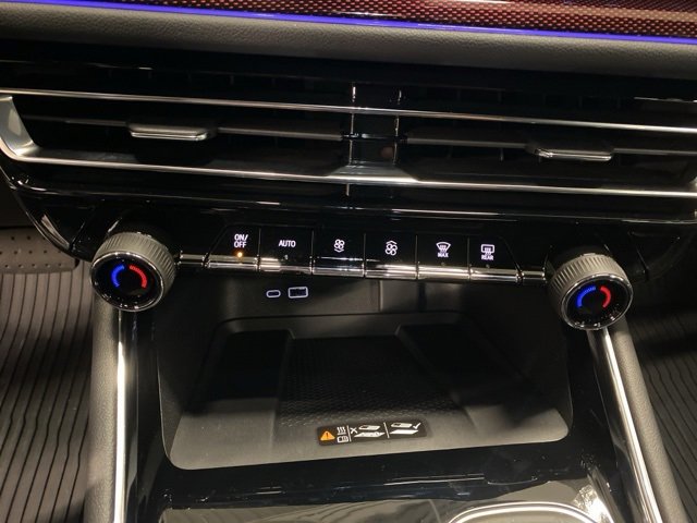 New 2026 Chevrolet Traverse Z71 w/ Driver Confidence Package image 23